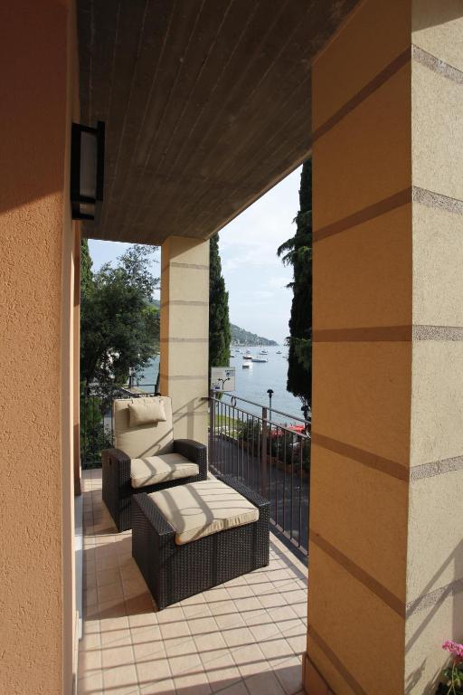 Suite Familiare (4 Adulti) con Vista Lago